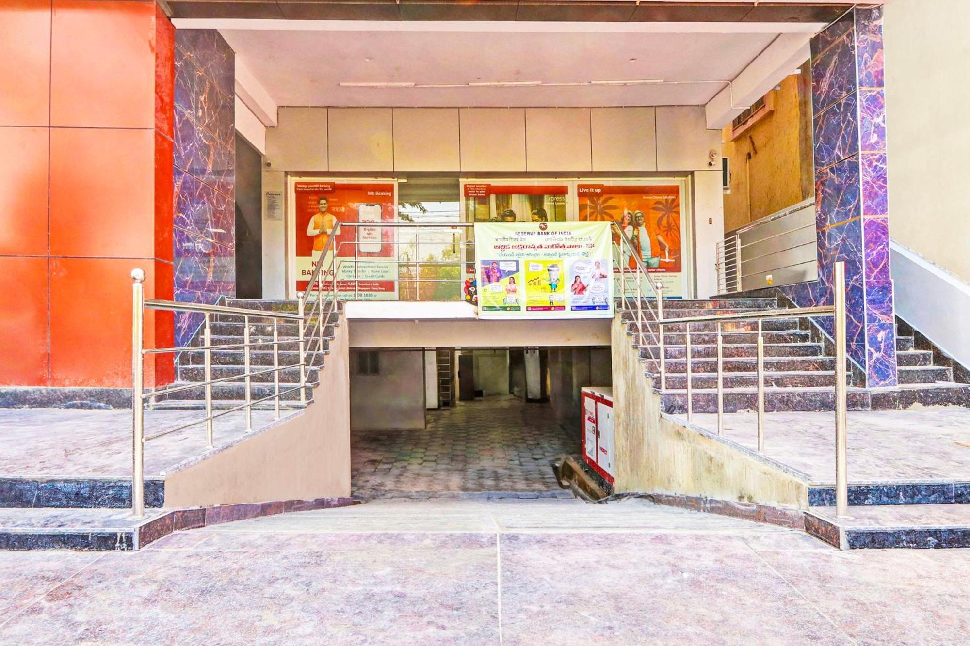 Hotel O R Square Haïdarabad Extérieur photo